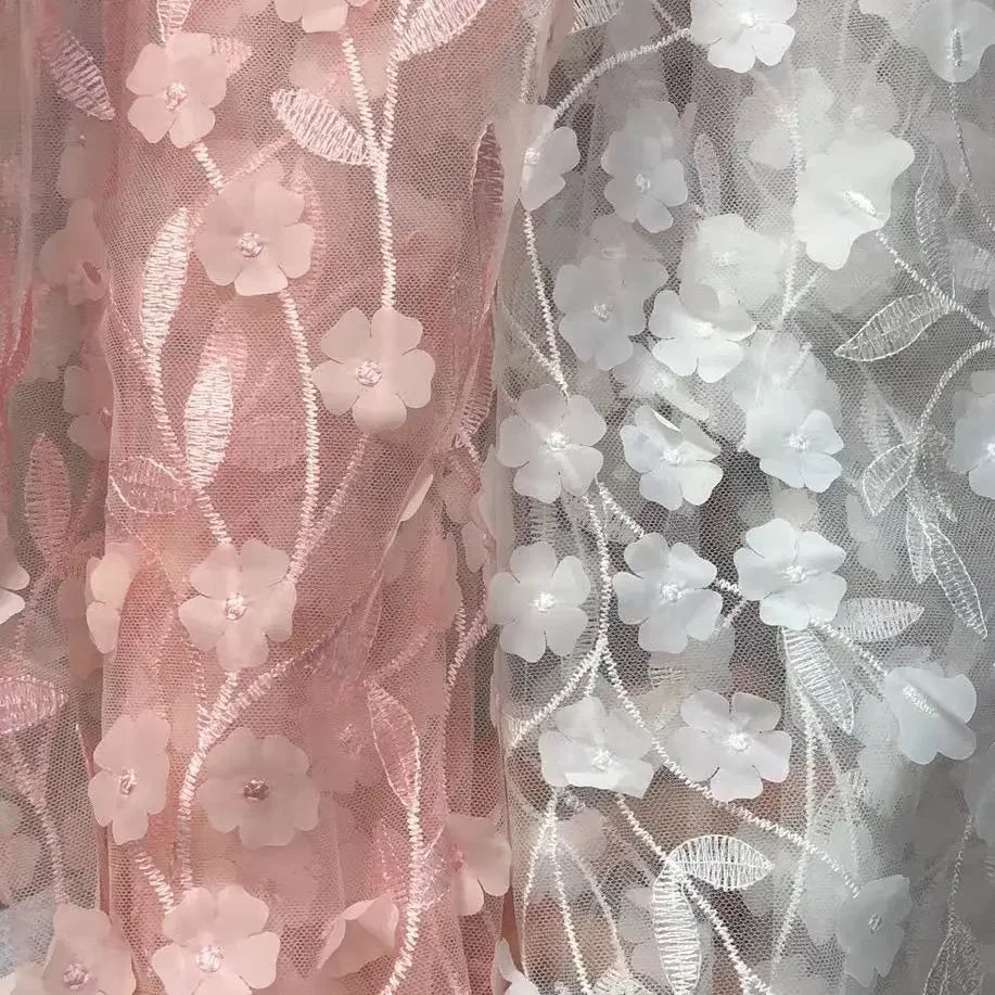 Tela de red de encaje de gasa bordada tridimensional de alta gama para vestidos Hanfu, ropa, material de costura artesanal.
