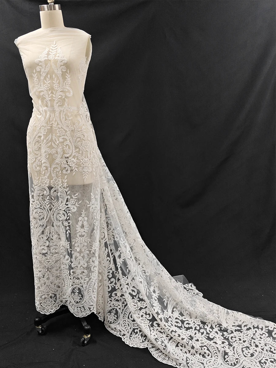 Tela de malla de encaje bordado blanco crudo de alta gama, diseño de vestidos de novia hechos a mano, accesorios de bricolaje, telas de decoración de ropa