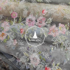 Tela de encaje bordado floral 3D de lujo con cuentas y lentejuelas para vestido de novia o de noche.