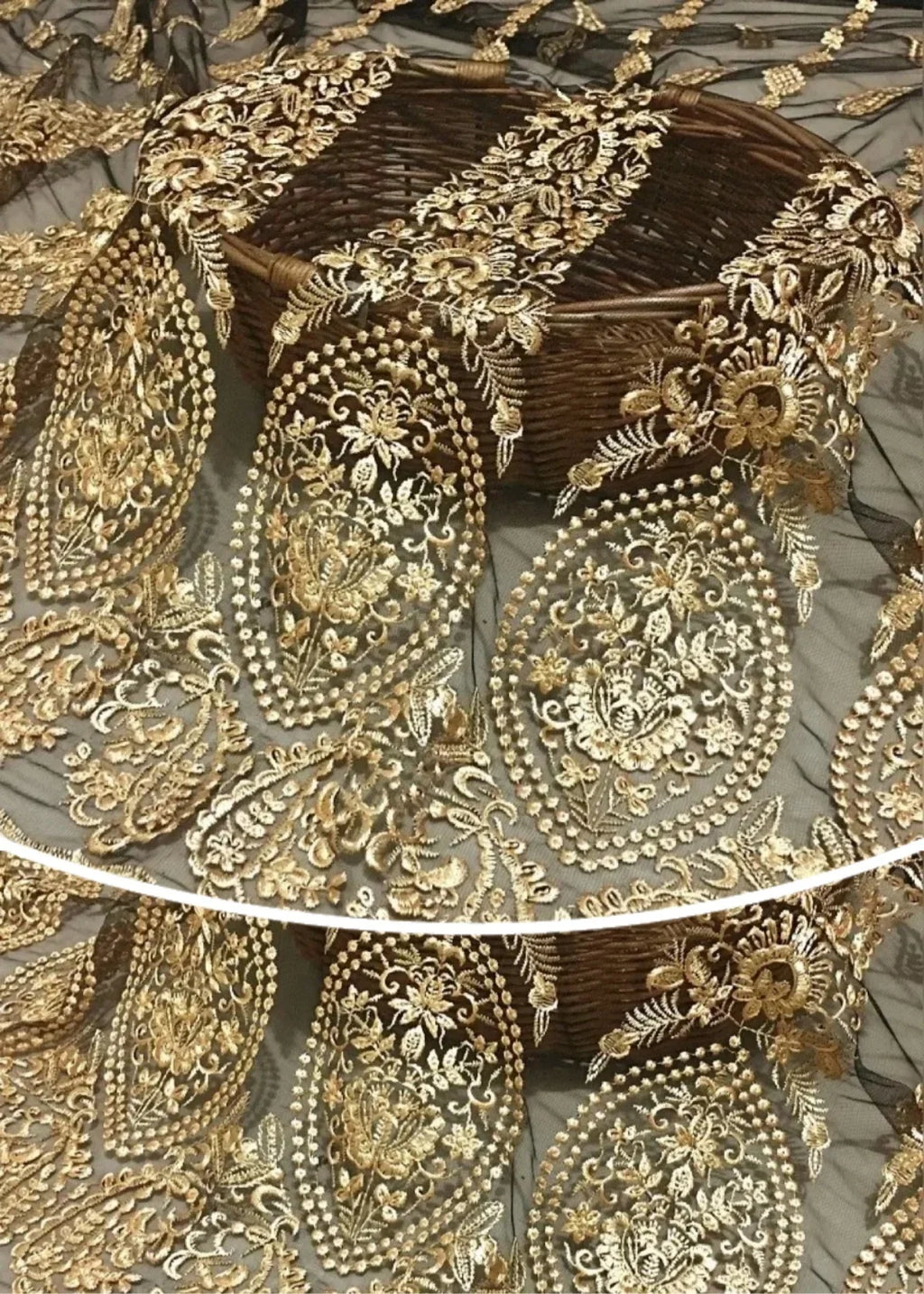 Nuevo producto, tela con hilo dorado, malla de encaje, bordado tridimensional dorado, ropa, vestido, bordado cifrado, falda, tela