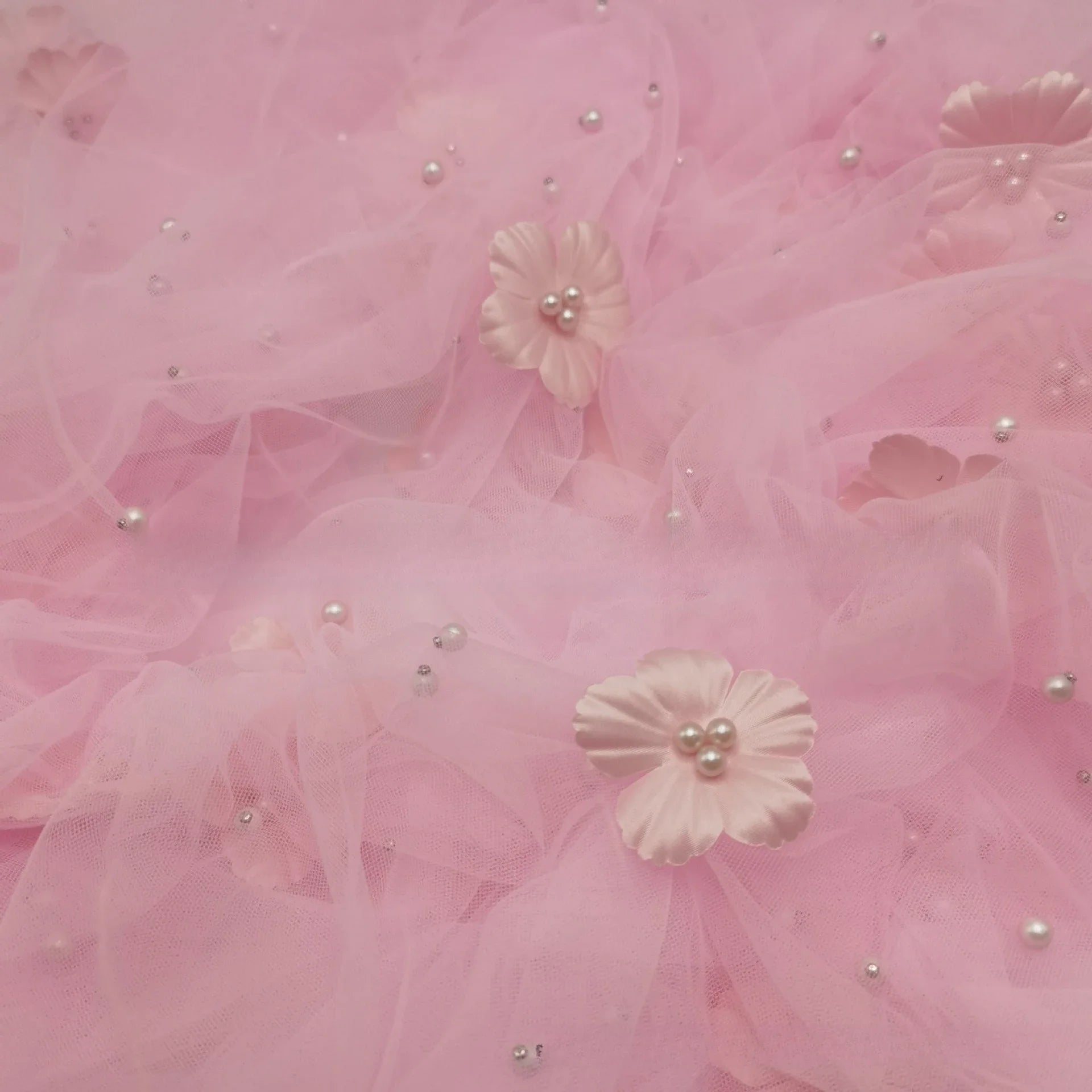 شبكة خرز زهور ثلاثية الأبعاد مصنوعة يدويًا عبر الحدود خاصة لحفلات الزفاف الخارجية والمسرح وإكسسوارات النساء والاستخدام المنزلي الناعم