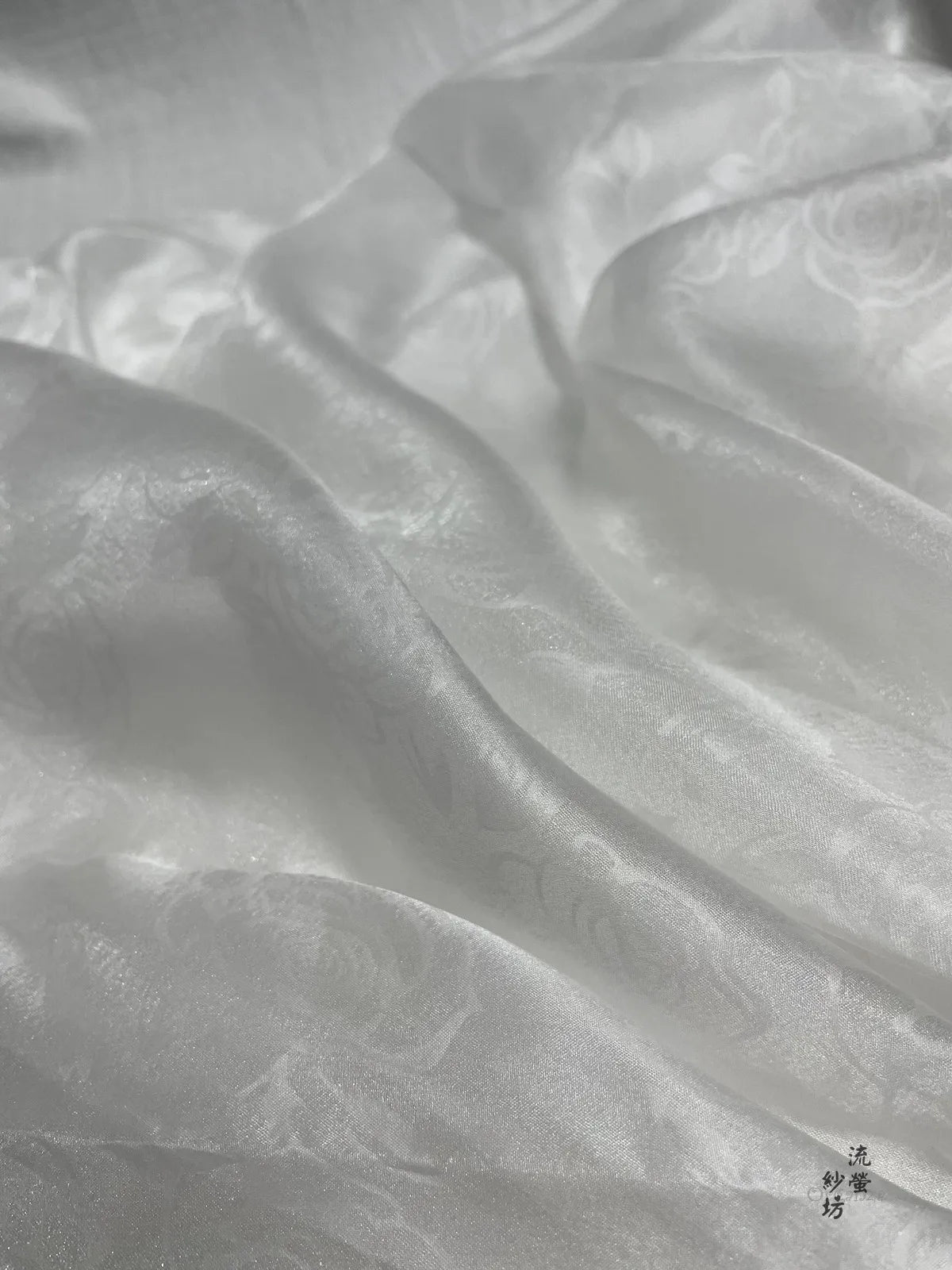 Dark cut rose type yarn Lolita fabric Fairy children's dress wedding dress bright organza children's DIY fabric