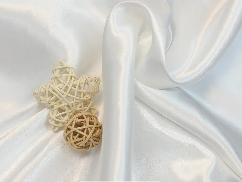 Tissus Simulated Silk With Light Satin Cloth Wholesale Wedding Dress Wedding Pajamas Homewear Lining Eye Mask Shower Cap Fabric